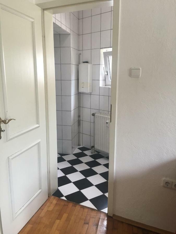 Apartment Am Friedrich Ebert Park Mit Ueber 100Qm Wohnflaeche Hamm  Exterior foto