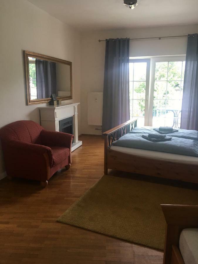 Apartment Am Friedrich Ebert Park Mit Ueber 100Qm Wohnflaeche Hamm  Exterior foto